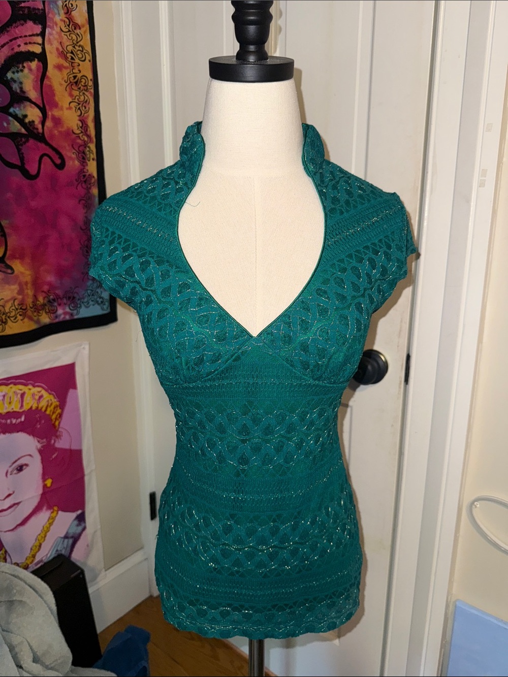 XOXO Teal Crochet Lace V-Neck Cap Sleeve Camisole